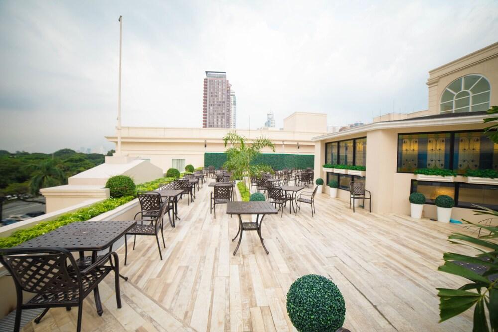 Rizal Park Hotel Manila Exterior foto